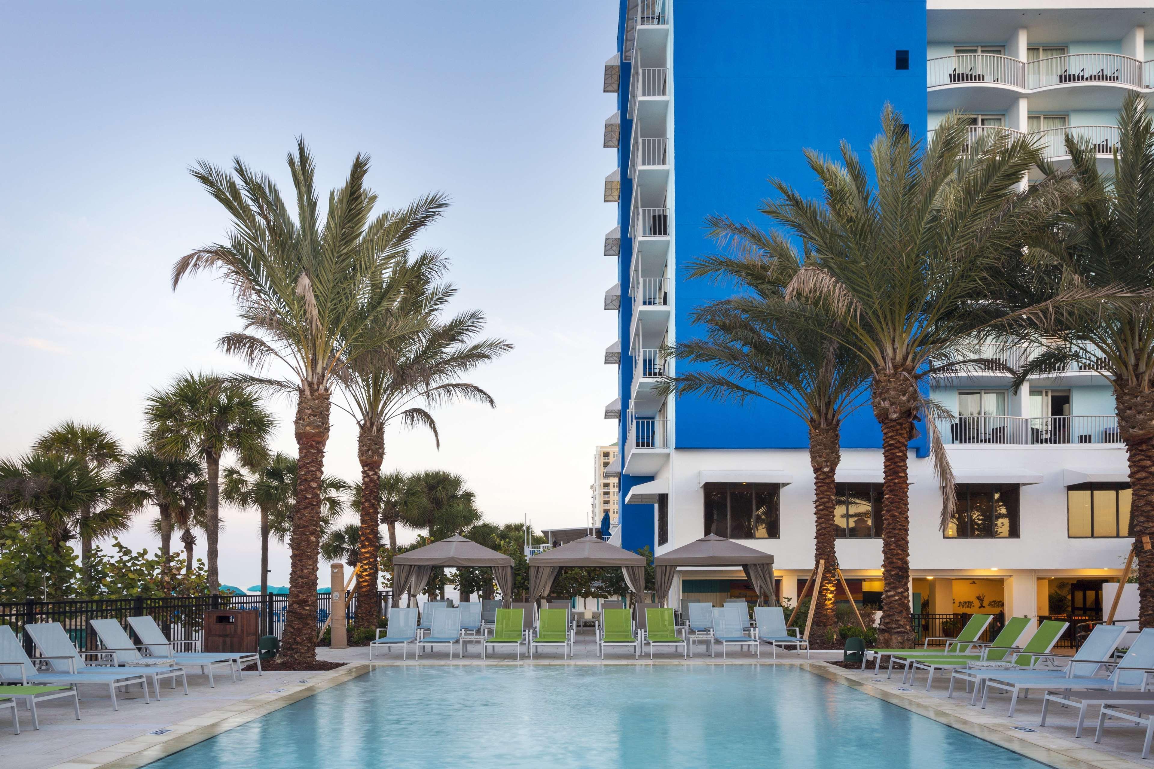 Hilton Clearwater Beach Resort & Spa Экстерьер фото