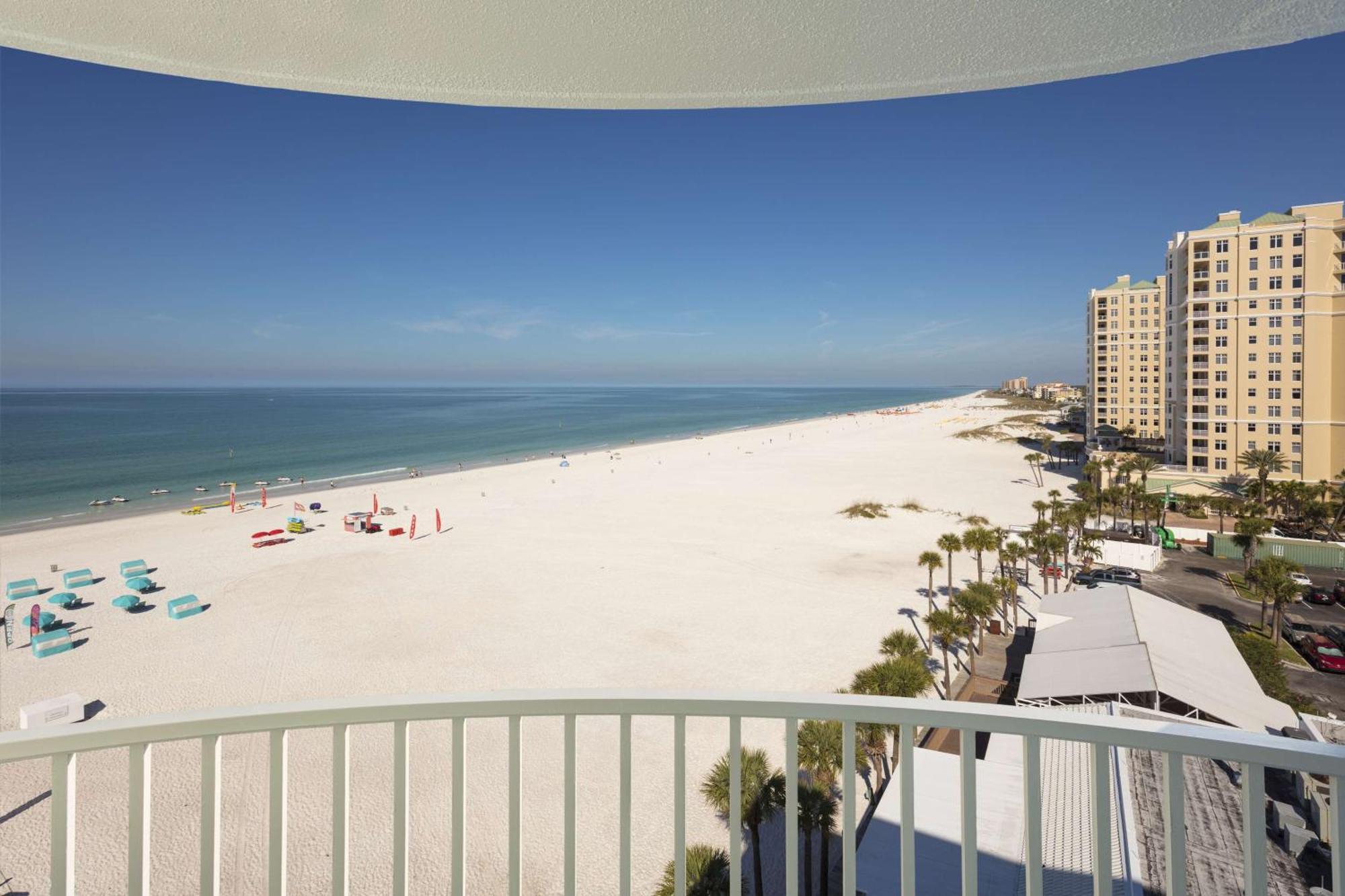 Hilton Clearwater Beach Resort & Spa Экстерьер фото