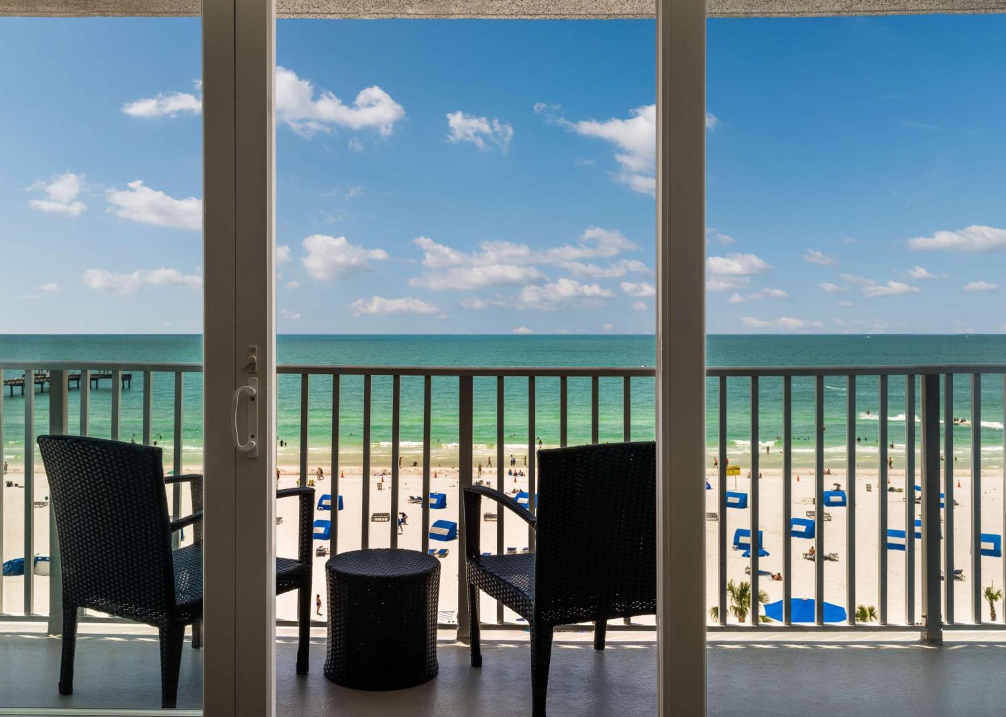 Hilton Clearwater Beach Resort & Spa Экстерьер фото