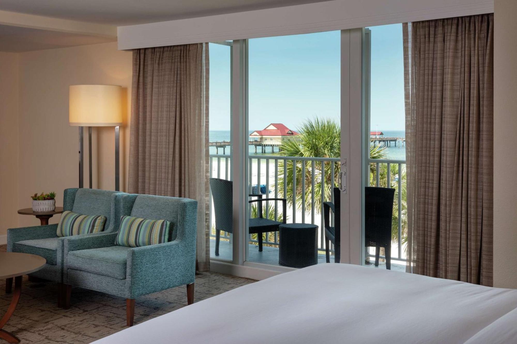 Hilton Clearwater Beach Resort & Spa Экстерьер фото